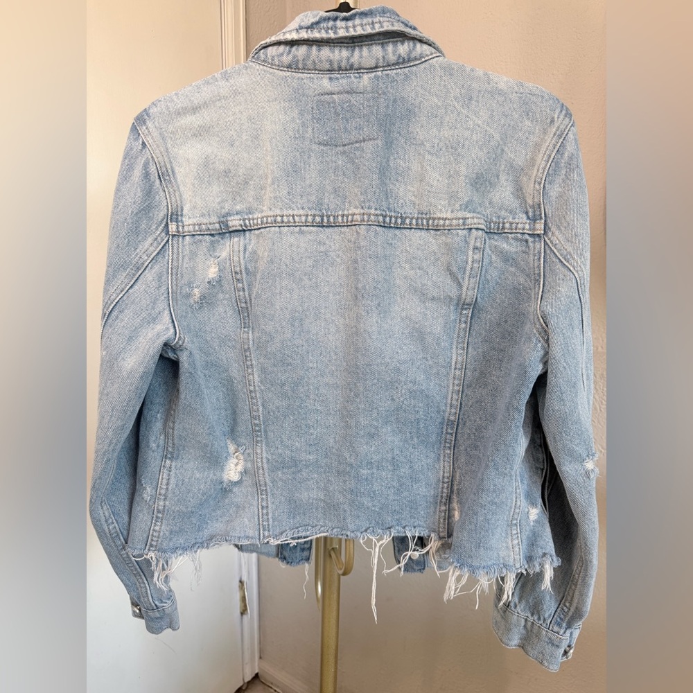 Blank NYC Light Blue Distressed Denim Jacket - Size Large - Picture 9 of 12
